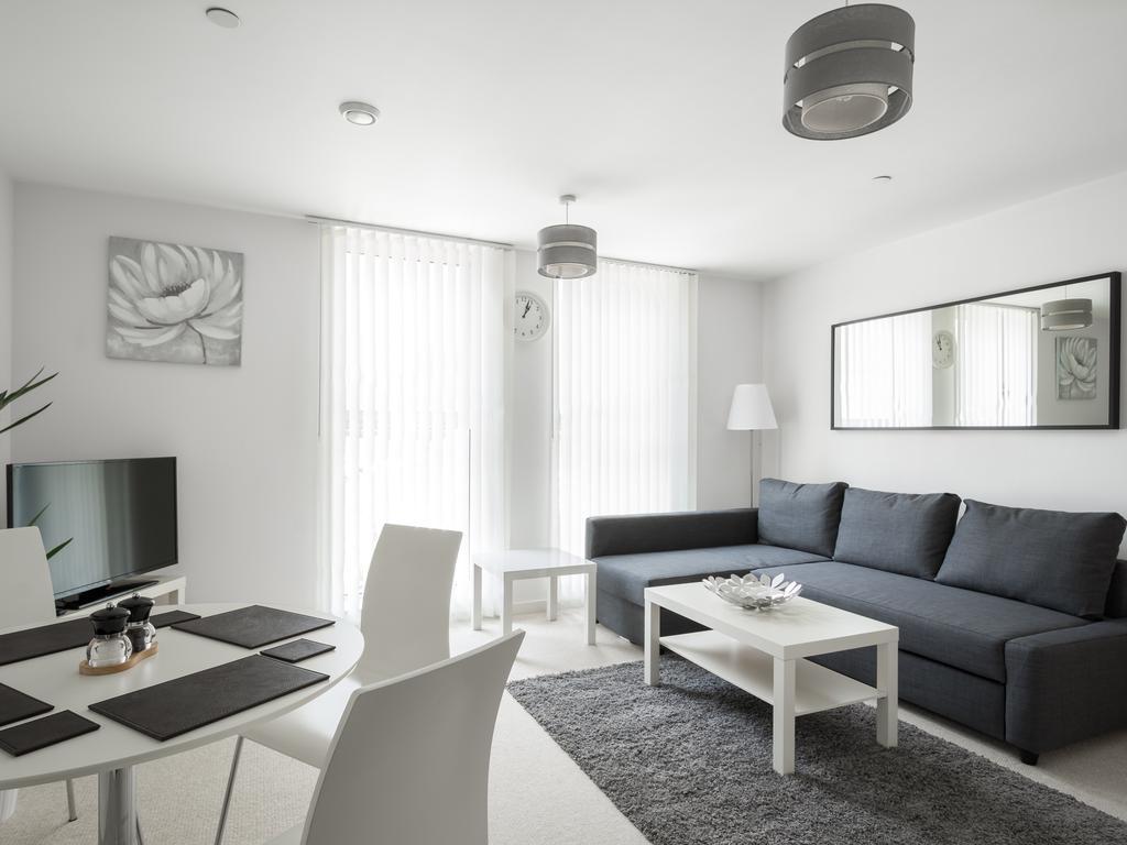 City View Apartment Bedford Ngoại thất bức ảnh